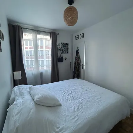 Grand 2 Pieces Dans Le 20eme A * Paris